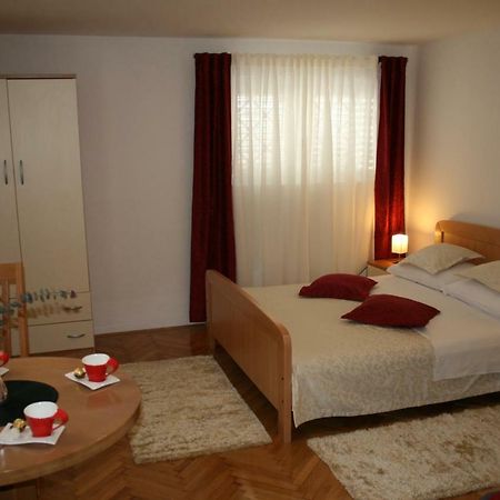 Apartments Josipa Split Exterior foto
