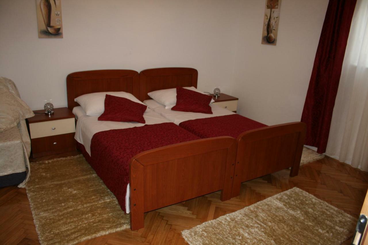 Apartments Josipa Split Exterior foto