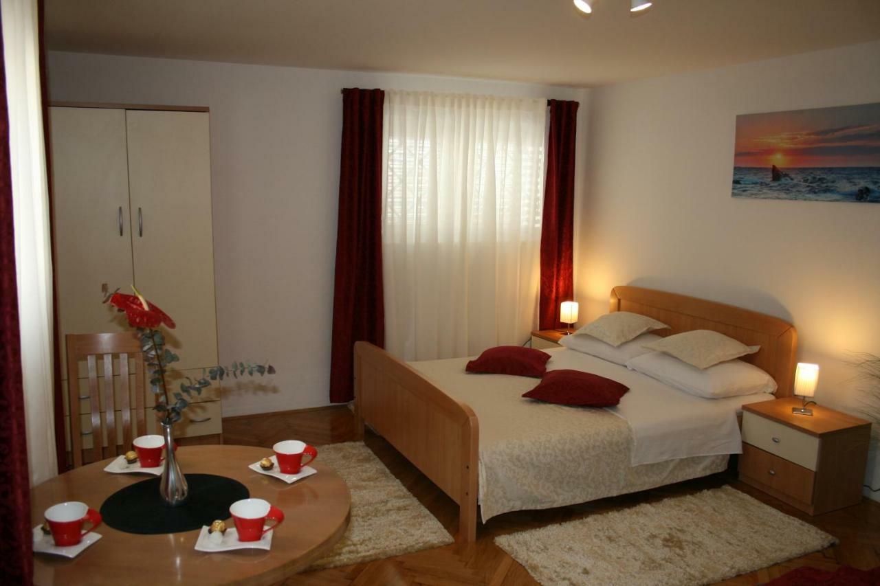 Apartments Josipa Split Exterior foto