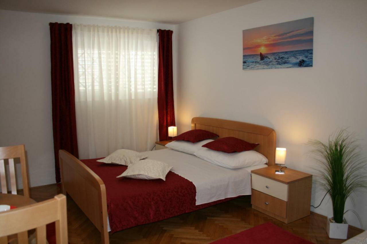 Apartments Josipa Split Exterior foto